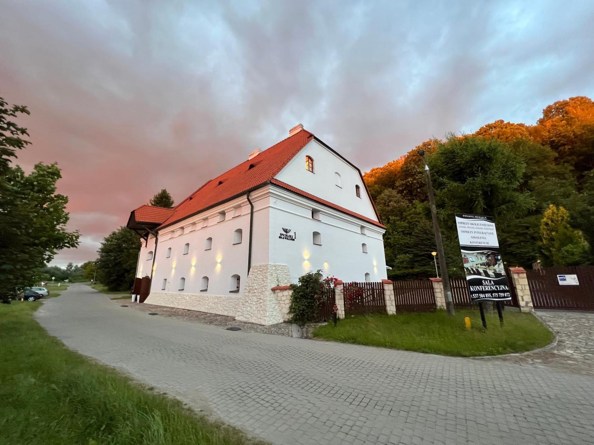 Hotel Spichlerz Pierwszy Spa & Wellness Kazimierz Dolny Dış mekan fotoğraf